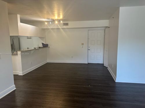 apt-207-470 S Park Rd, Hollywood, FL, 33021-8749 | Card Image