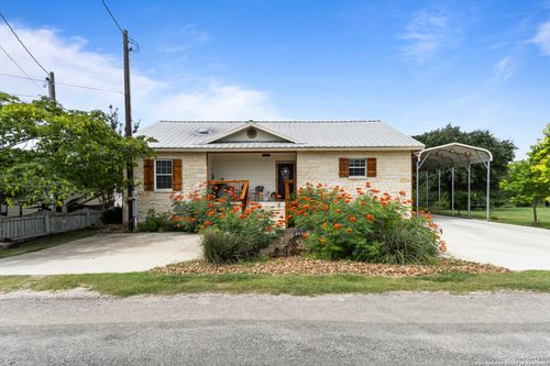 520 Enchanted River Dr, Bandera, TX, 78003-5285 | Card Image