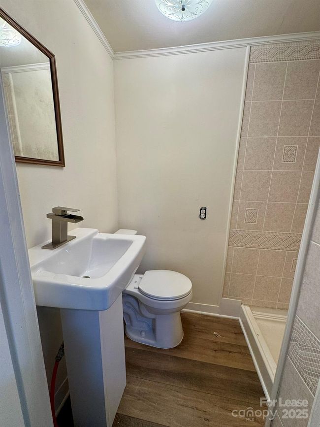 109 Broad St, House other with 3 bedrooms, 3 bathrooms and null parking in Shelby NC | Image 33