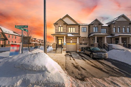 93 Benadir Ave, Caledon, ON, L7C4E7 | Card Image