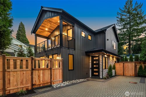 10809 Ne 60th St, Kirkland, WA, 98033-7531 | Card Image