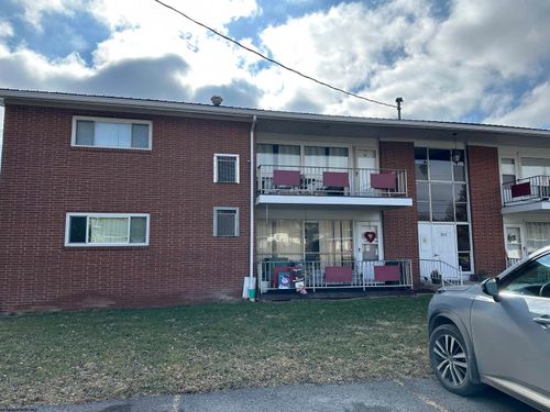 3204 Mountain View Mnr, Morgantown, WV, 26501-7186 | Card Image