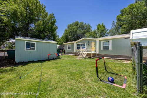 810 Rio Rd, Bloomfield, NM, 87413-6019 | Card Image
