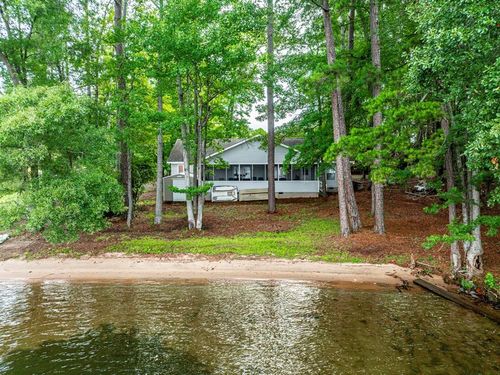 126 Sands Dr, Eatonton, GA, 31024-7622 | Card Image