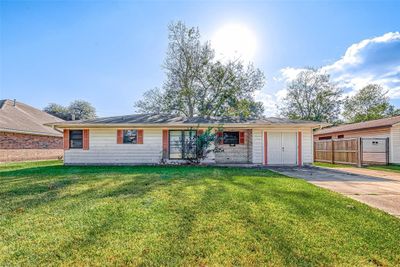 116 S 4th 1/2 Street, House other with 3 bedrooms, 2 bathrooms and null parking in Nederland TX | Image 1