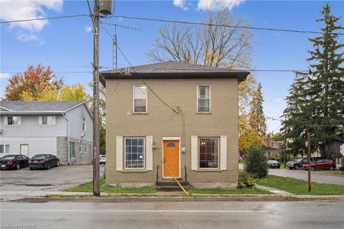 39 Albert St W, Plattsville, ON, N0J1S0 | Card Image