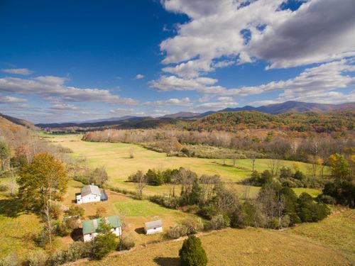 11611 Cowpasture River Rd S, WILLIAMSVILLE, VA, 24487-2102 | Card Image