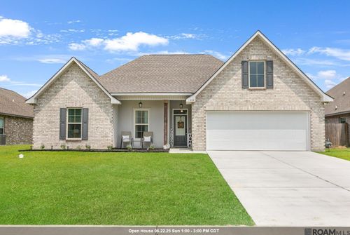 11882 Wildebeest Ridge Dr, Denham Springs, LA, 70726 | Card Image