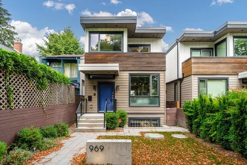 969 W 18th Ave, Vancouver, BC, V5Z1W4 | Card Image