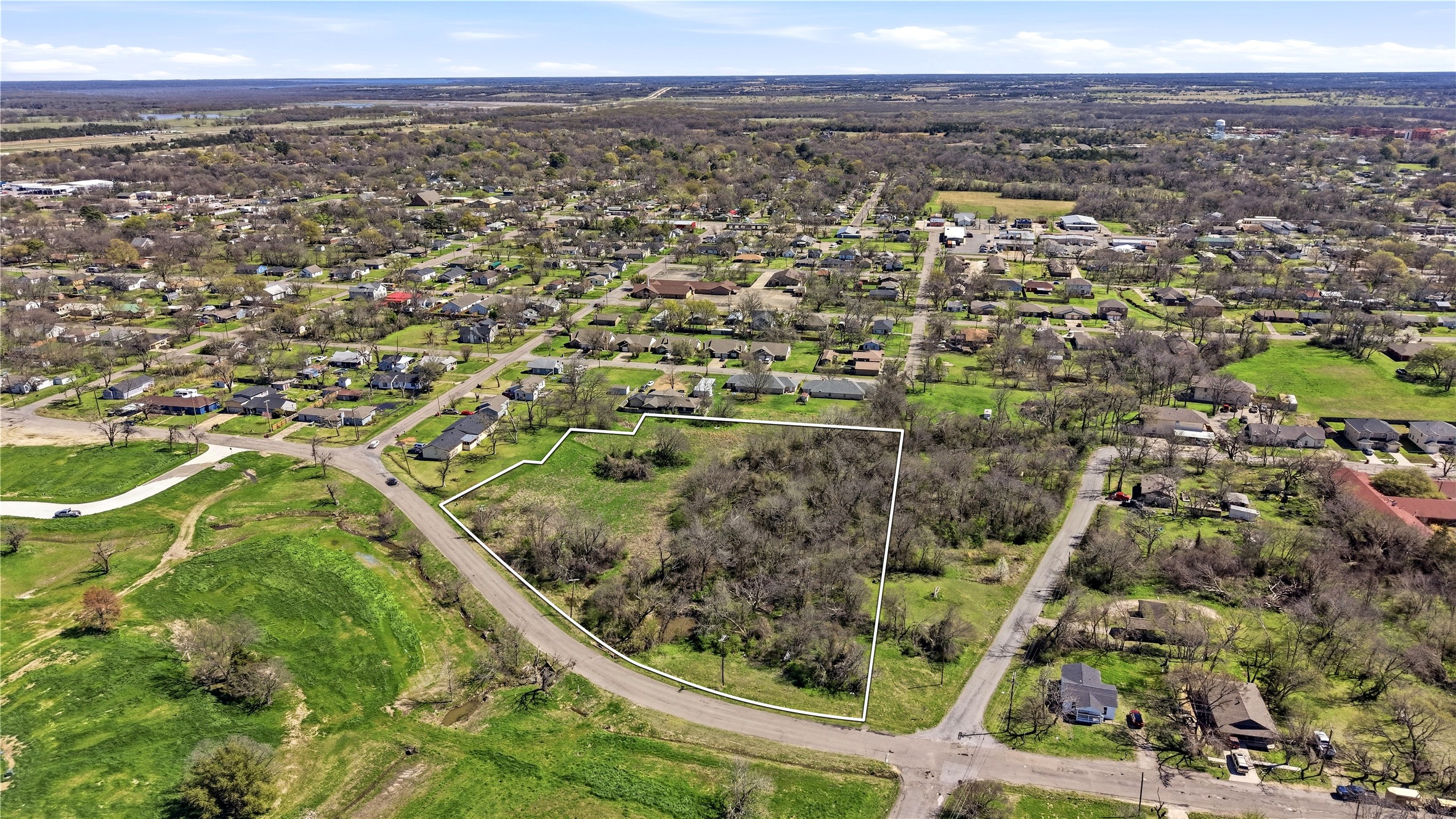 Land in Bonham 2