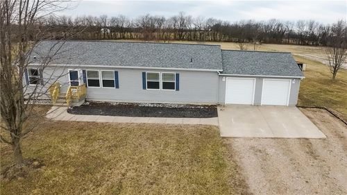 526 Nw 1421st Rd, Holden, MO, 64040-9492 | Card Image