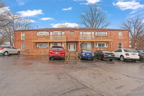 d-4278 Chateau De Ville Dr, Saint Louis, MO, 63129-1828 | Card Image