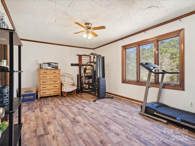 UPSTAIRS BEDROOM 2 | Image 29