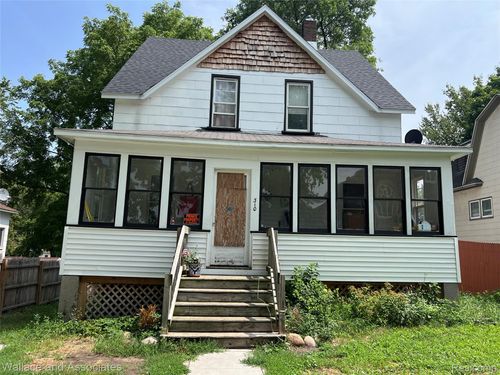 310 Whitelam St, Bad Axe, MI, 48413-1293 | Card Image