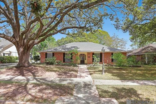 991 Colonial Dr, Baton Rouge, LA, 70806-7725 | Card Image