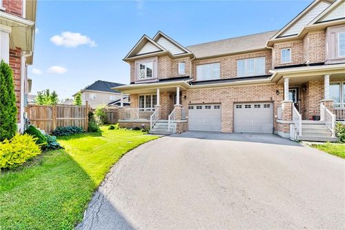 4 Durham Way, Niagara on the Lake, ON, L0S1J0 | Card Image