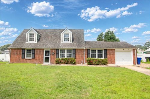 409 Elmont Rd, Virginia Beach, VA, 23452-4107 | Card Image