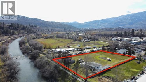 129 Walnut Pl, Oliver, BC, V0H1T9 | Card Image