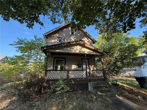 1033 Olive Ave Ne, Warren, OH, 44483-3832 | Card Image