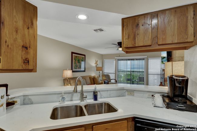 APT-6 - 1256 Cougar Dr, Condo with 2 bedrooms, 2 bathrooms and null parking in Canyon Lake TX | Image 26