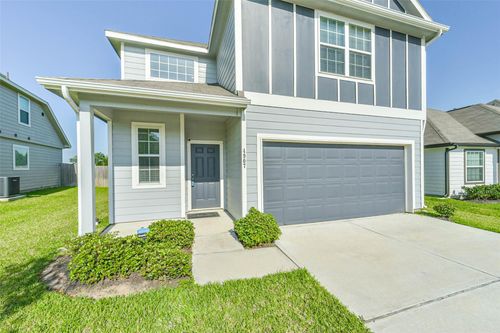 4907 Luke Mathew Dr, Rosharon, TX, 77583-4995 | Card Image