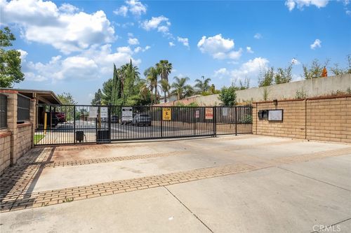 d13-901 Golden Springs Dr, Diamond Bar, CA, 91765 | Card Image