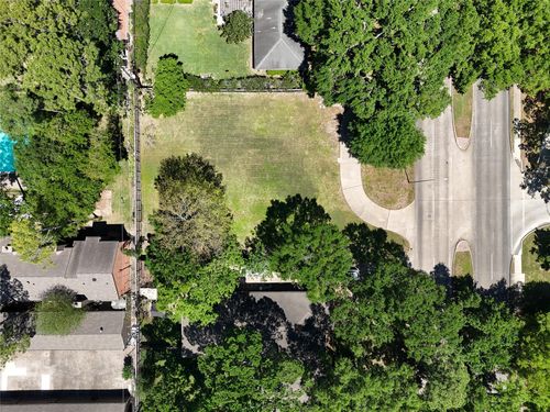 730 Chimney Rock Rd, Houston, TX, 77056-1608 | Card Image