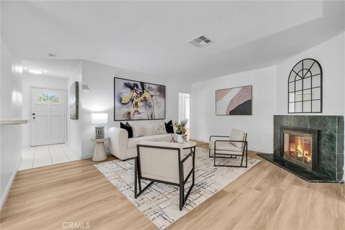 1611 S 4th Ave, Arcadia, CA, 91006-4702 | Card Image