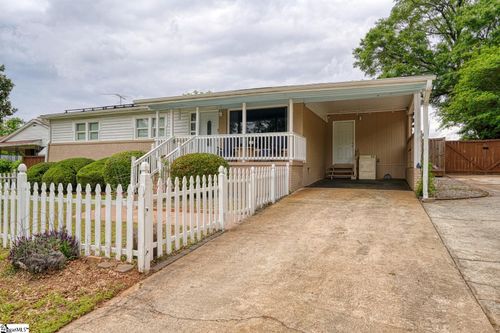 18 Maudie St, Greenville, SC, 29605-2214 | Card Image