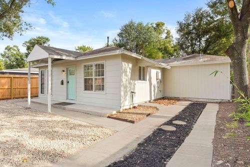 5530 Malmedy Rd, Houston, TX, 77033-1616 | Card Image