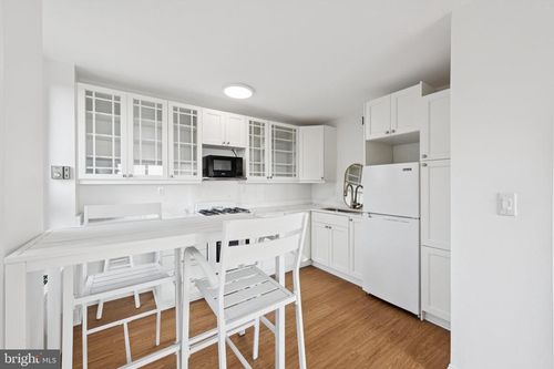 apt-702-2800 Wisconsin Ave Nw, WASHINGTON, DC, 20007-4706 | Card Image