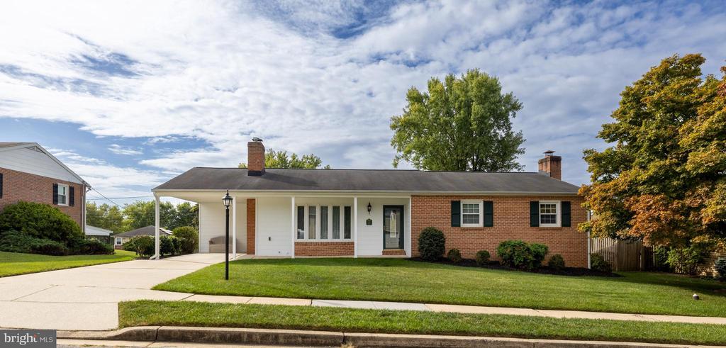 Country Ln, Lutherville Timonium, MD 21093