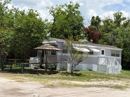 8426 Kricket Ln, Tampa, FL, 33637-3317 | Card Image