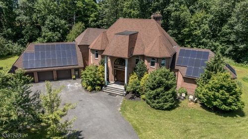 27 Mountainview Dr, Green Twp, NJ, 07821-2121 | Card Image