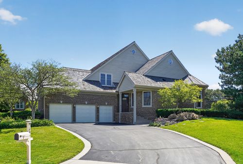 21896 W Vernon Ridge Dr, Mundelein, IL, 60060-5315 | Card Image