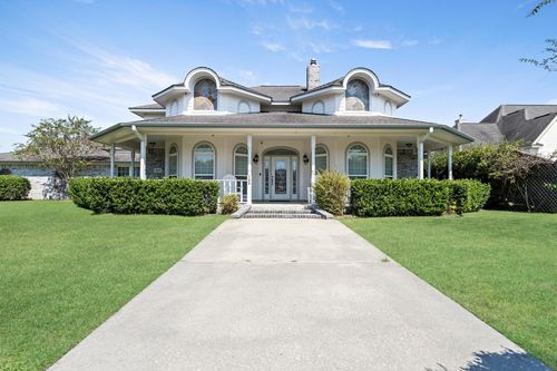 100 Dillons Way, Lumberton, TX, 77657-5994 | Card Image