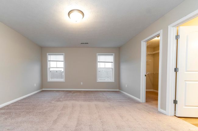 5621 Camden Dr, House other with 4 bedrooms, 3 bathrooms and null parking in Newburgh IN | Image 19