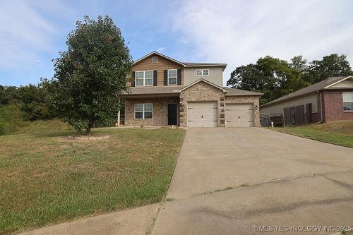 1401 Panther Ln, Sapulpa, OK, 74066-6626 | Card Image