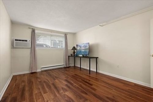 apt-39-132 Boylston Ln, Lowell, MA, 01852-5555 | Card Image