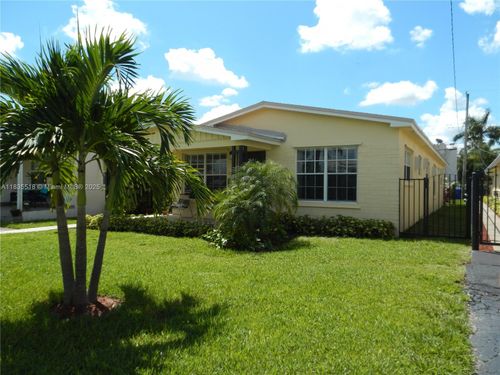 1-1738 Rodman St, Hollywood, FL, 33020-6418 | Card Image