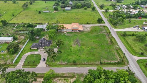 5930 County Road 396, Alvin, TX, 77511-7160 | Card Image