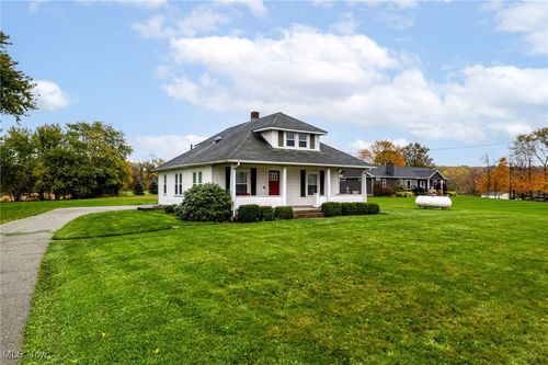 14831 Smith Goshen Rd, Beloit, OH, 44609-9795 | Card Image