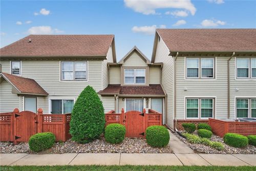 apt-a-3826 Occoquan River Reach, Portsmouth, VA, 23703-5440 | Card Image
