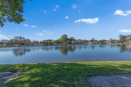 b-857 Worcester Ln, Lake Worth, FL, 33467-2104 | Card Image