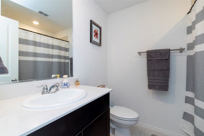 Secondary Bathroom | Image 26
