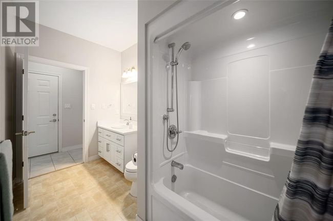 1 - 5969 Townsend Line, House other with 2 bedrooms, 2 bathrooms and null parking in Forest ON | Image 11