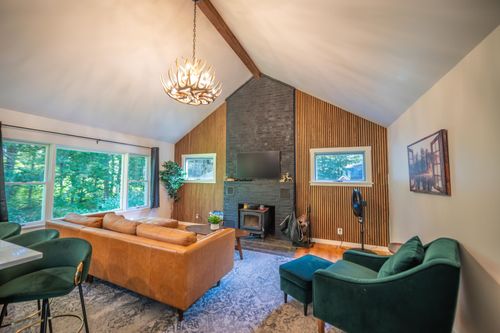 45 Dover Hill Rd, Dover, VT, 05341-4410 | Card Image