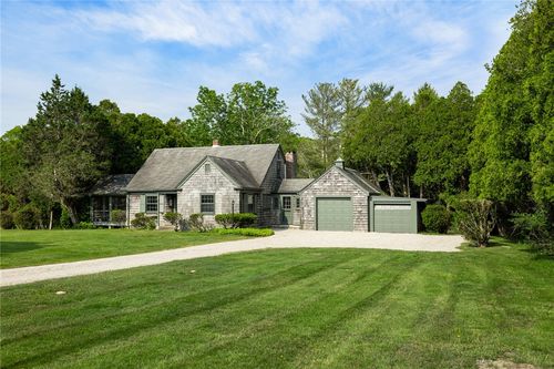 485 Long Hwy, Little Compton, RI, 02837-1832 | Card Image