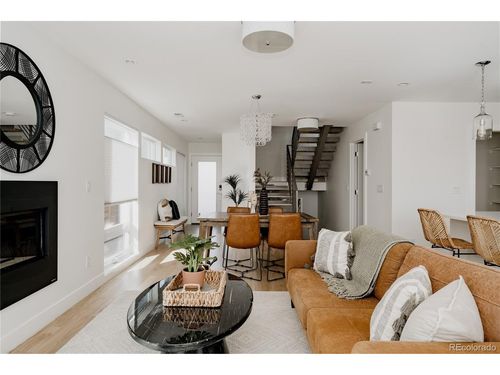 3724 Quivas St, Denver, CO, 80211-3049 | Card Image