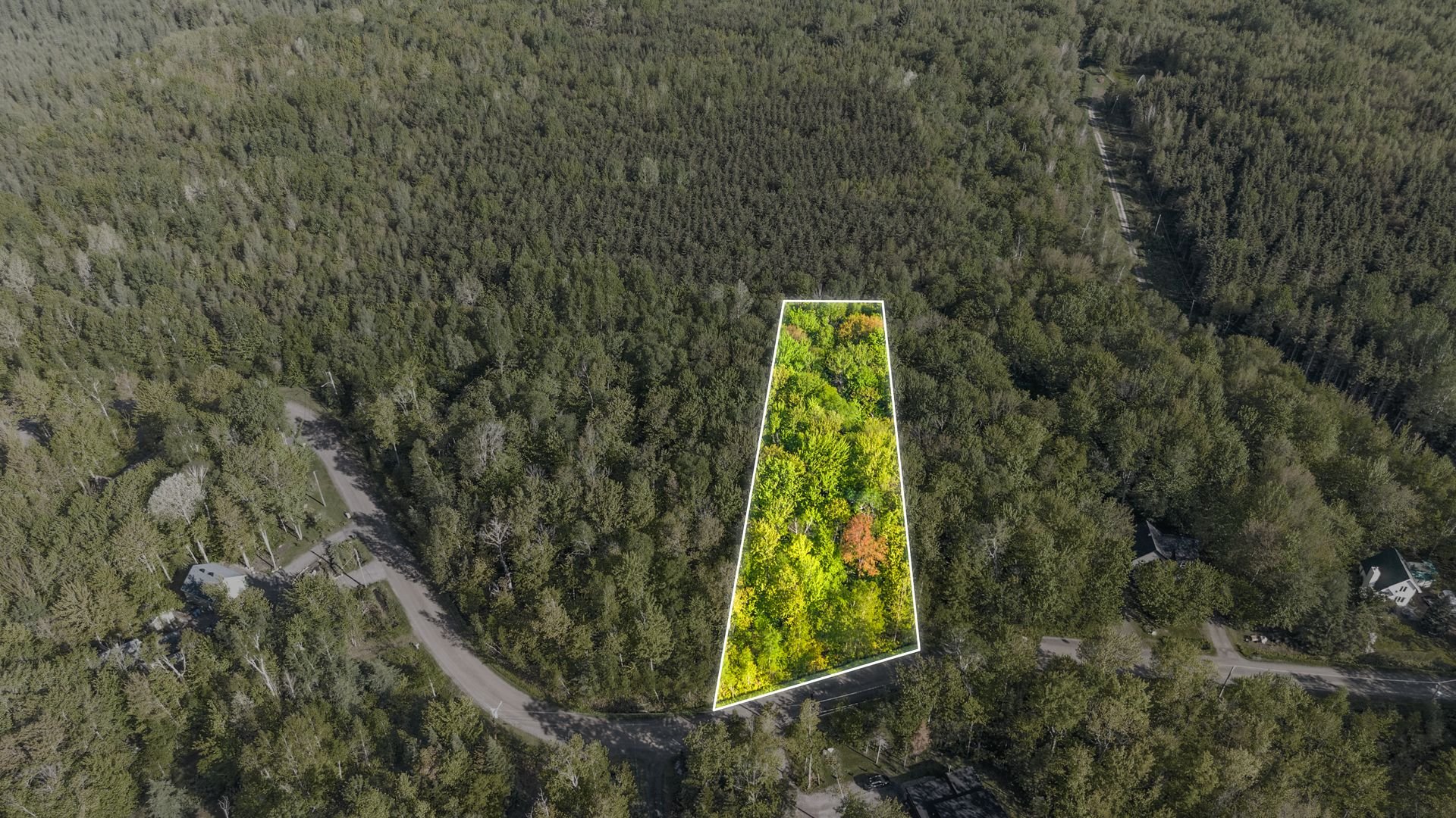 Land in Sainte-Marie-de-Blandford 4